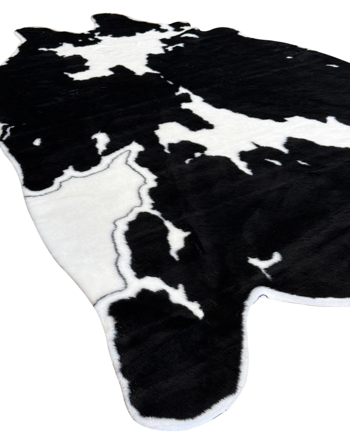 Collingwood Black White 5'x7'