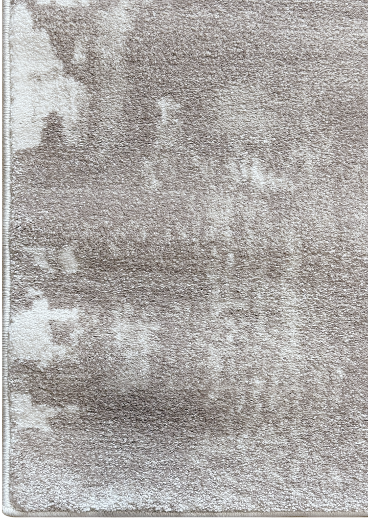 AURA 822