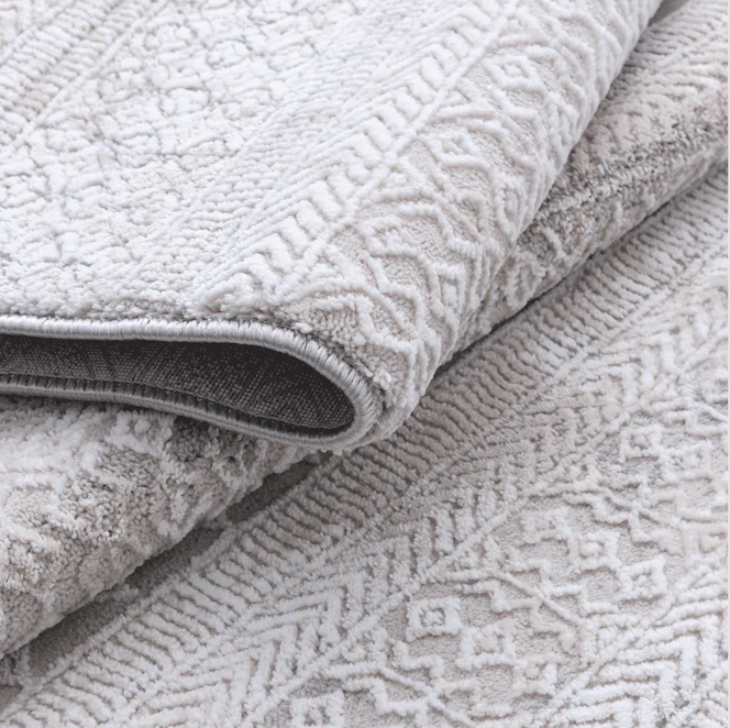 Amata 01 Ivory