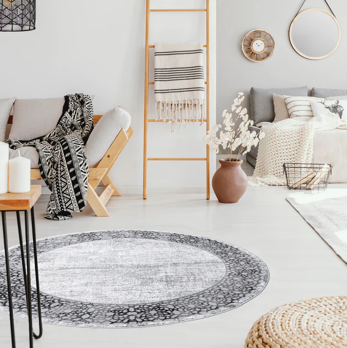 Amata 01 Grey