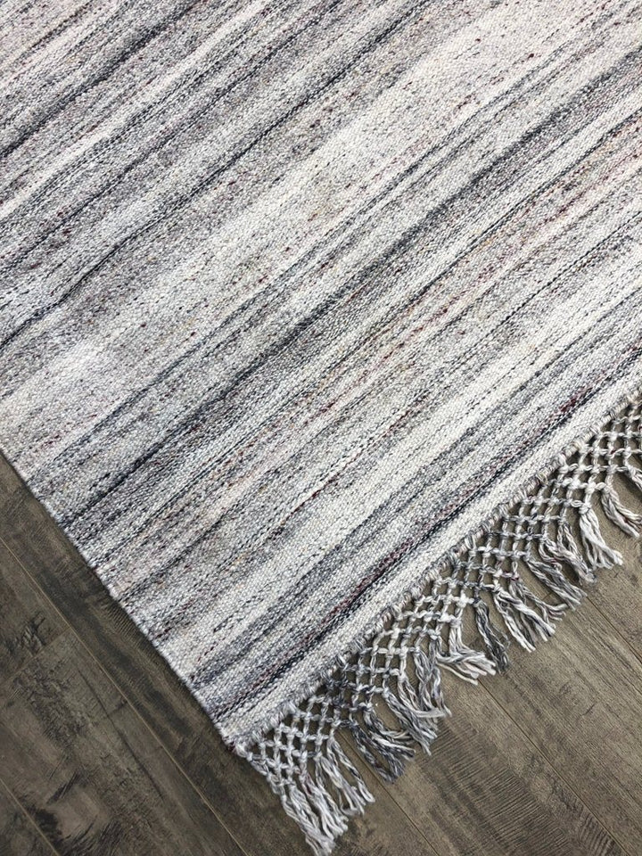 Dhurry Grey/Red