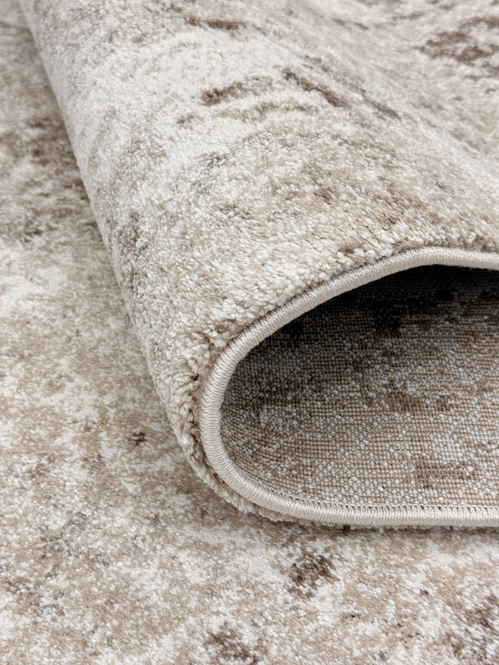 Ellis 1897 Mink-Cream
